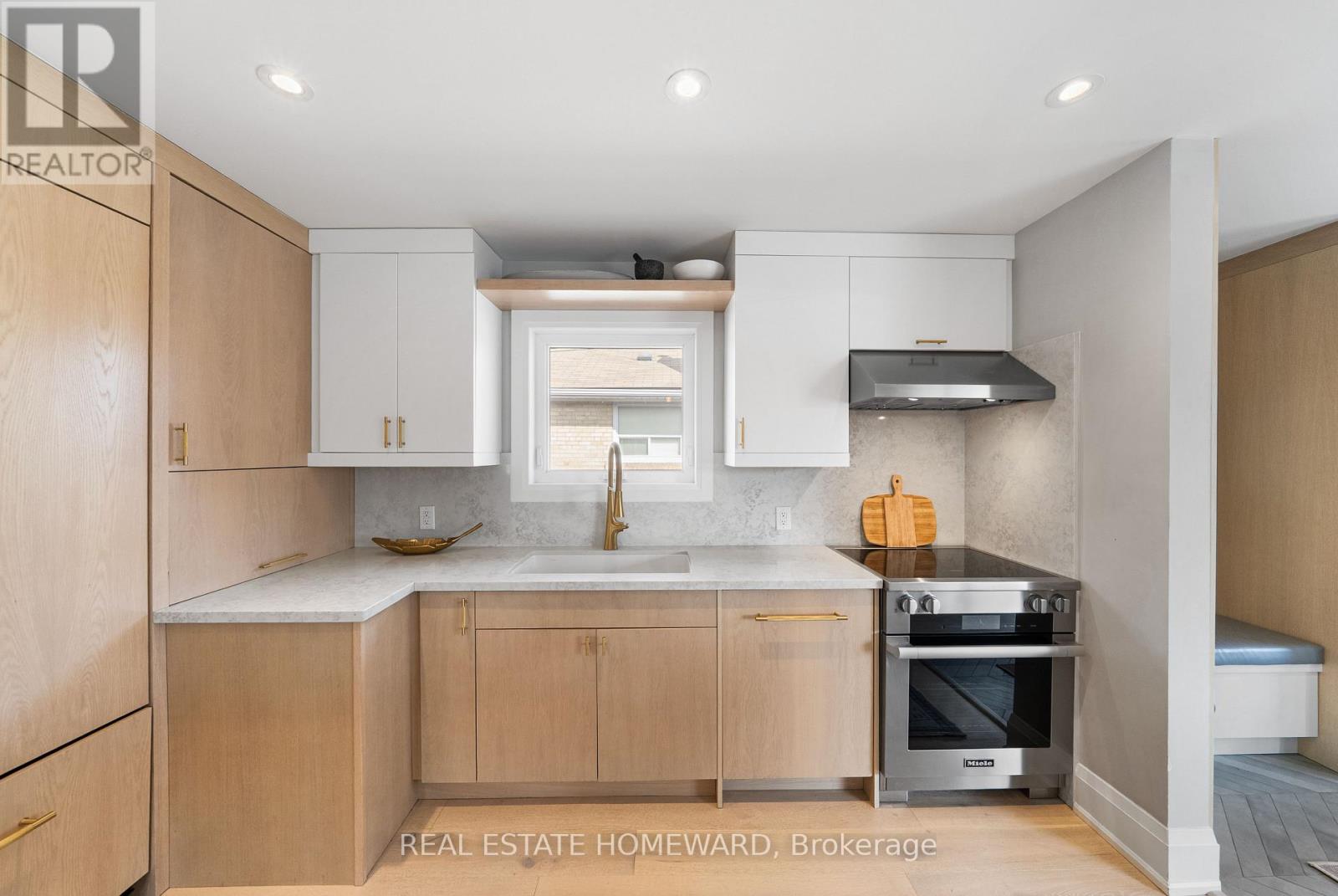 12 Elinor Avenue, Toronto, Ontario  M1R 3H2 - Photo 7 - E12927280