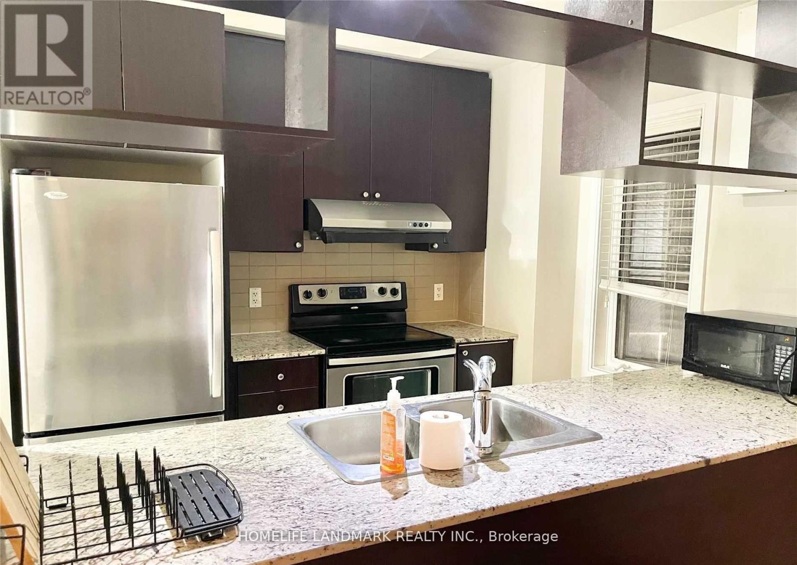 Th46 - 330 Village Green Square, Toronto, Ontario  M1S 0L1 - Photo 3 - E12927336