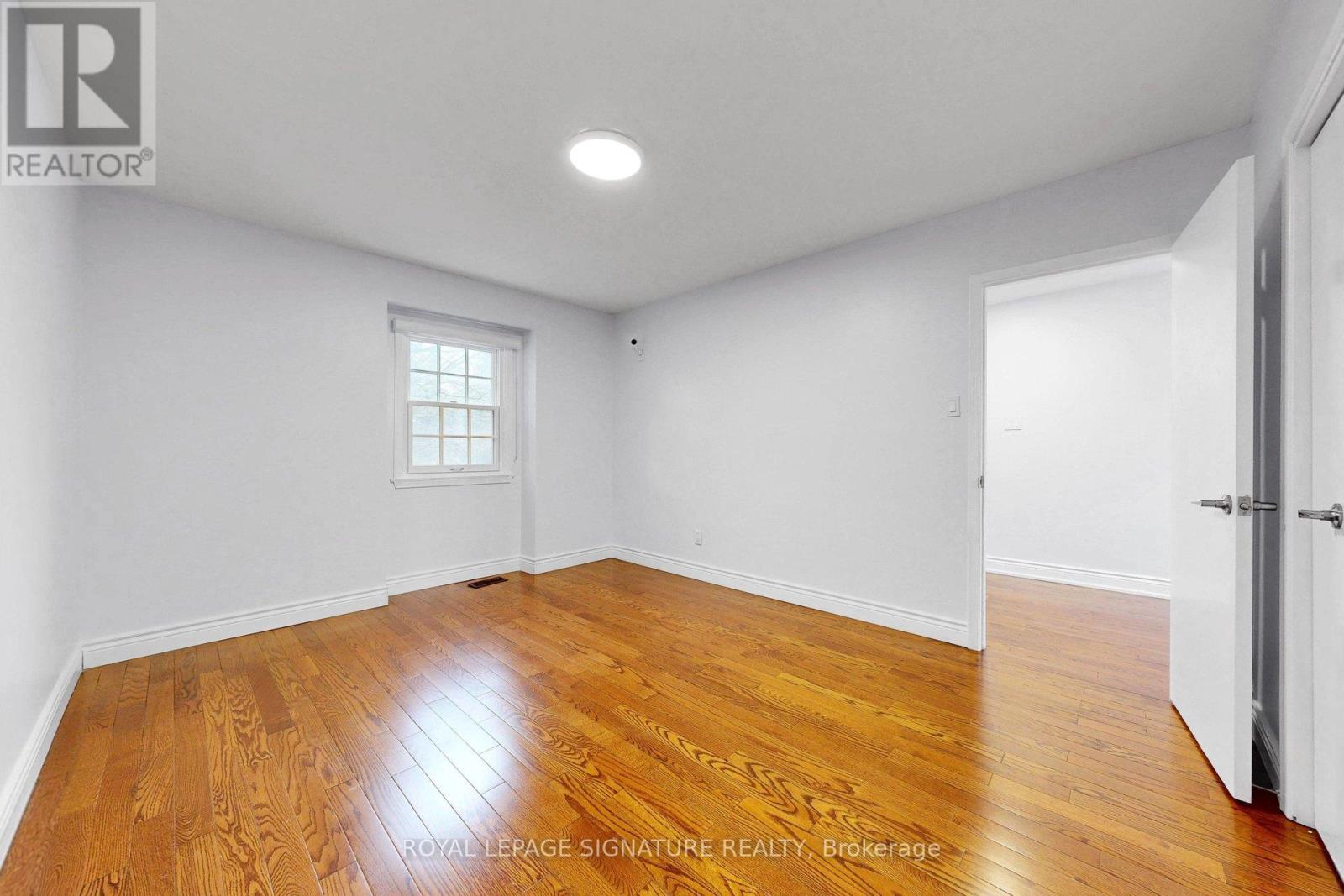 24 Laureleaf Road, Markham, Ontario  L3T 2X5 - Photo 27 - N12927268