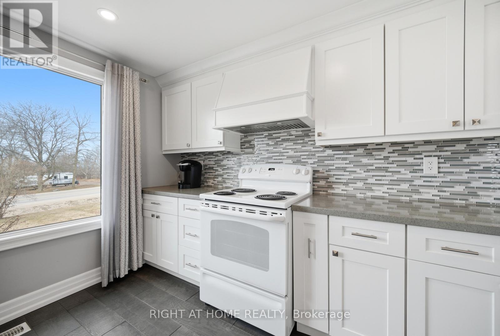 5885 7th Line, New Tecumseth, Ontario  L0G 1A0 - Photo 13 - N12927348