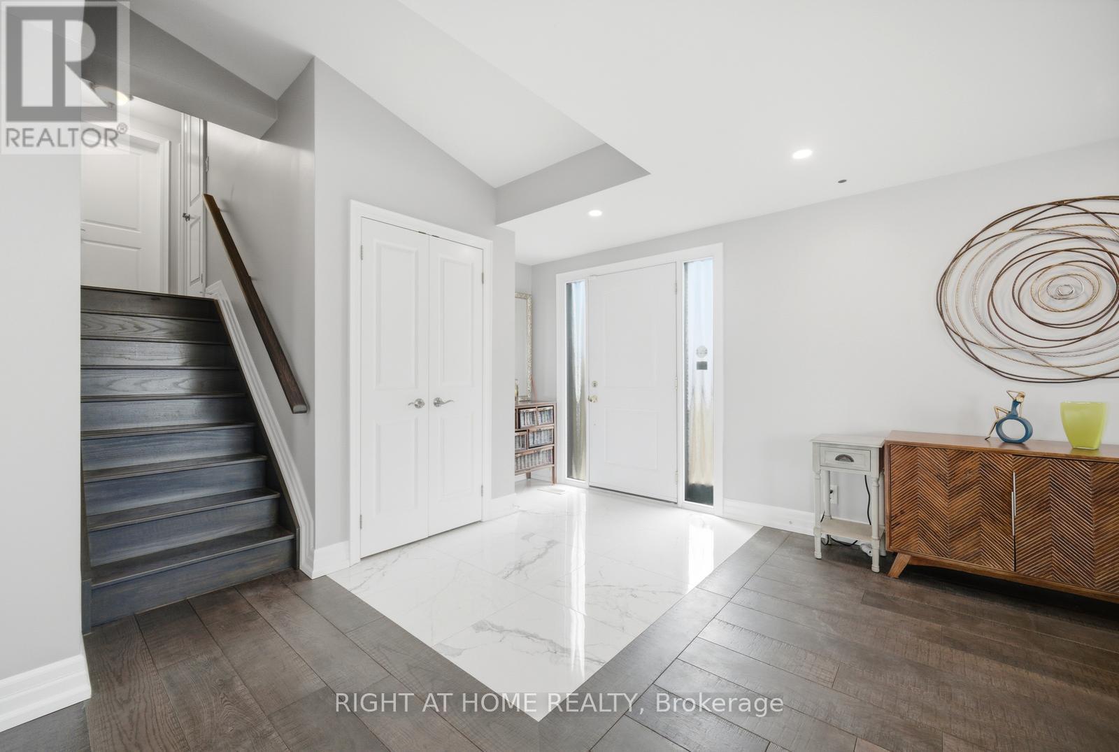 5885 7th Line, New Tecumseth, Ontario  L0G 1A0 - Photo 5 - N12927348