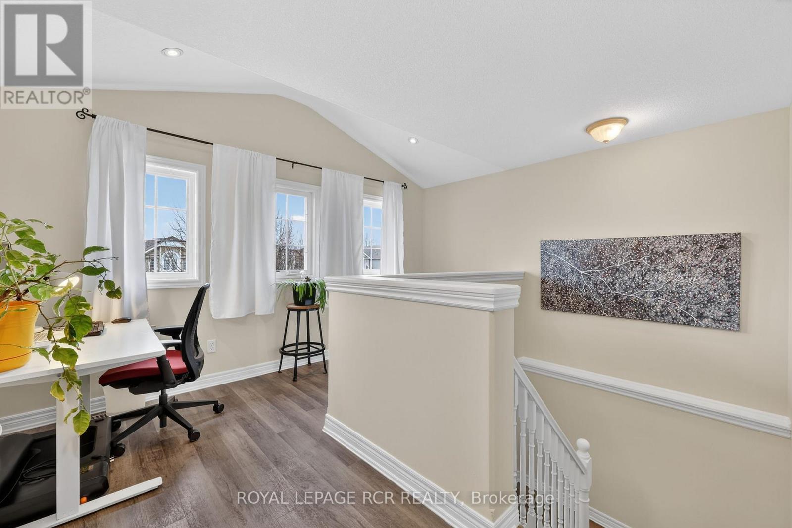 105 Shephard Avenue, New Tecumseth, Ontario  L9R 2G4 - Photo 23 - N12927350