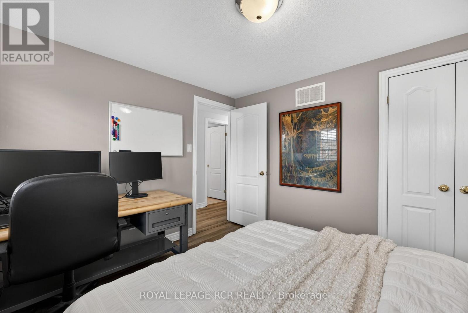 105 Shephard Avenue, New Tecumseth, Ontario  L9R 2G4 - Photo 26 - N12927350