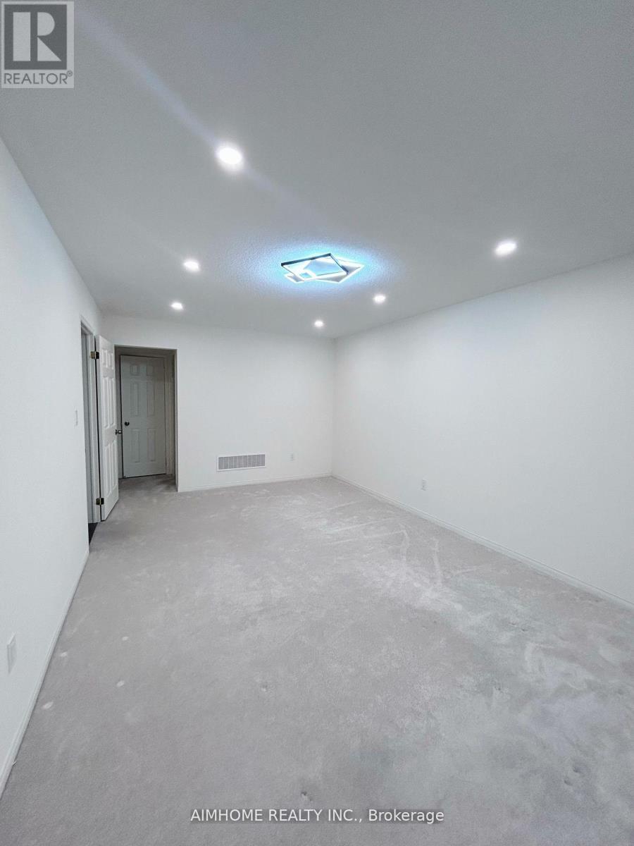 97 William F Bell Parkway, Richmond Hill, Ontario  L4S 0K7 - Photo 11 - N12927356