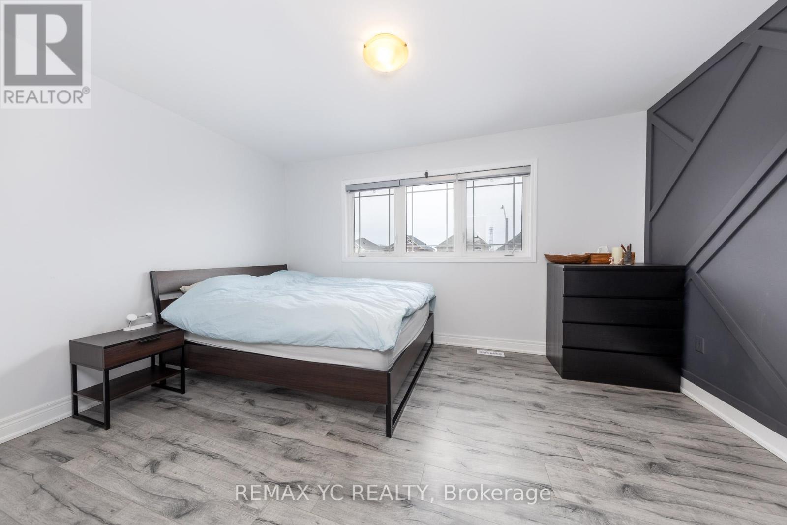 203 Diana Drive, Orillia, Ontario  L3V 8J8 - Photo 11 - S12927278