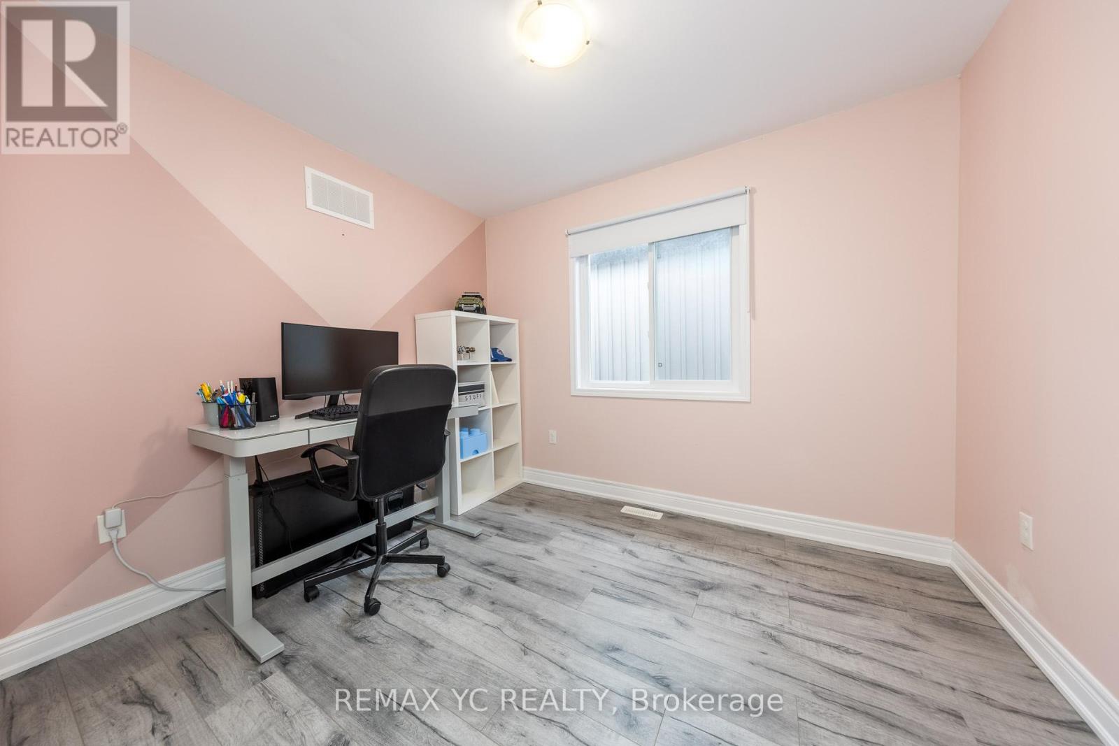 203 Diana Drive, Orillia, Ontario  L3V 8J8 - Photo 13 - S12927278