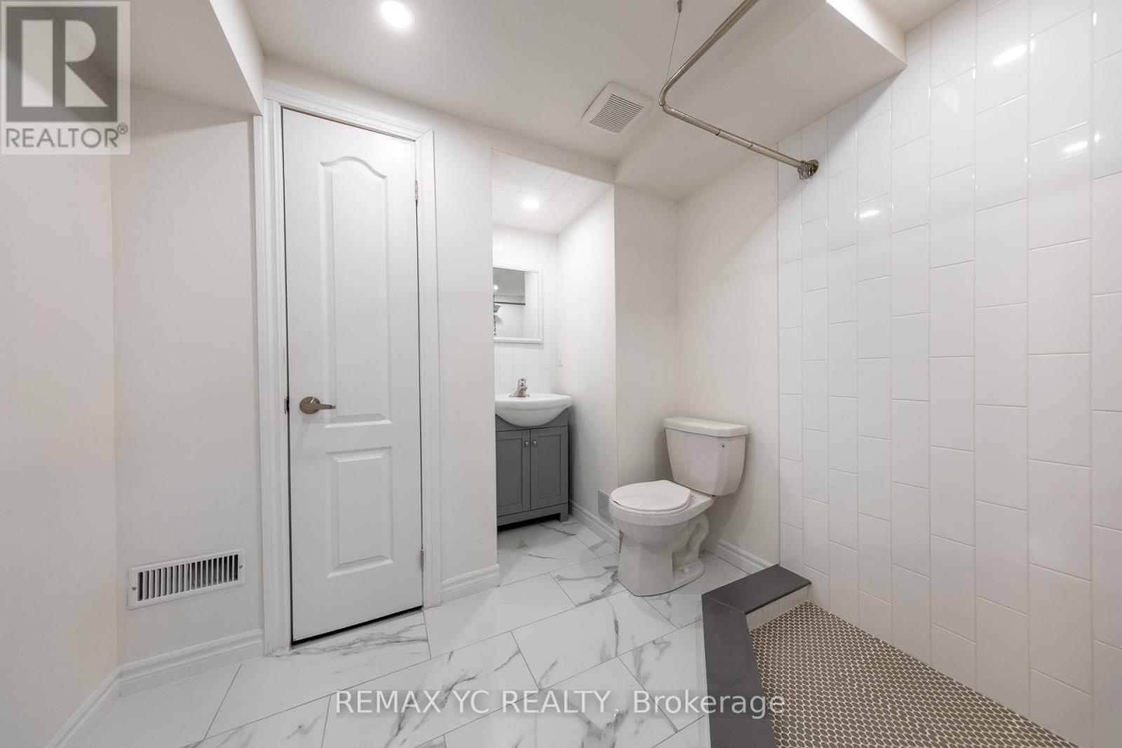 203 Diana Drive, Orillia, Ontario  L3V 8J8 - Photo 19 - S12927278