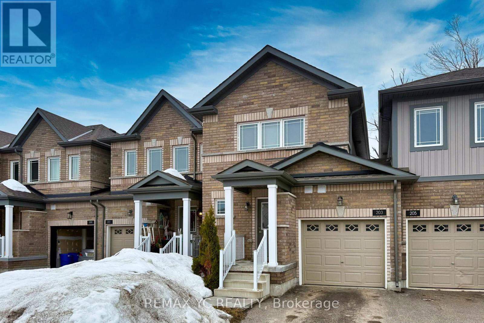 203 Diana Drive, Orillia, Ontario  L3V 8J8 - Photo 2 - S12927278