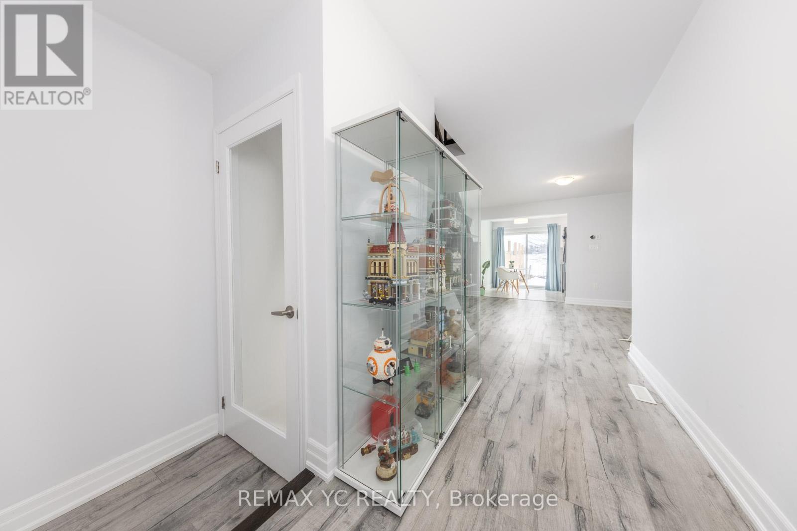 203 Diana Drive, Orillia, Ontario  L3V 8J8 - Photo 5 - S12927278