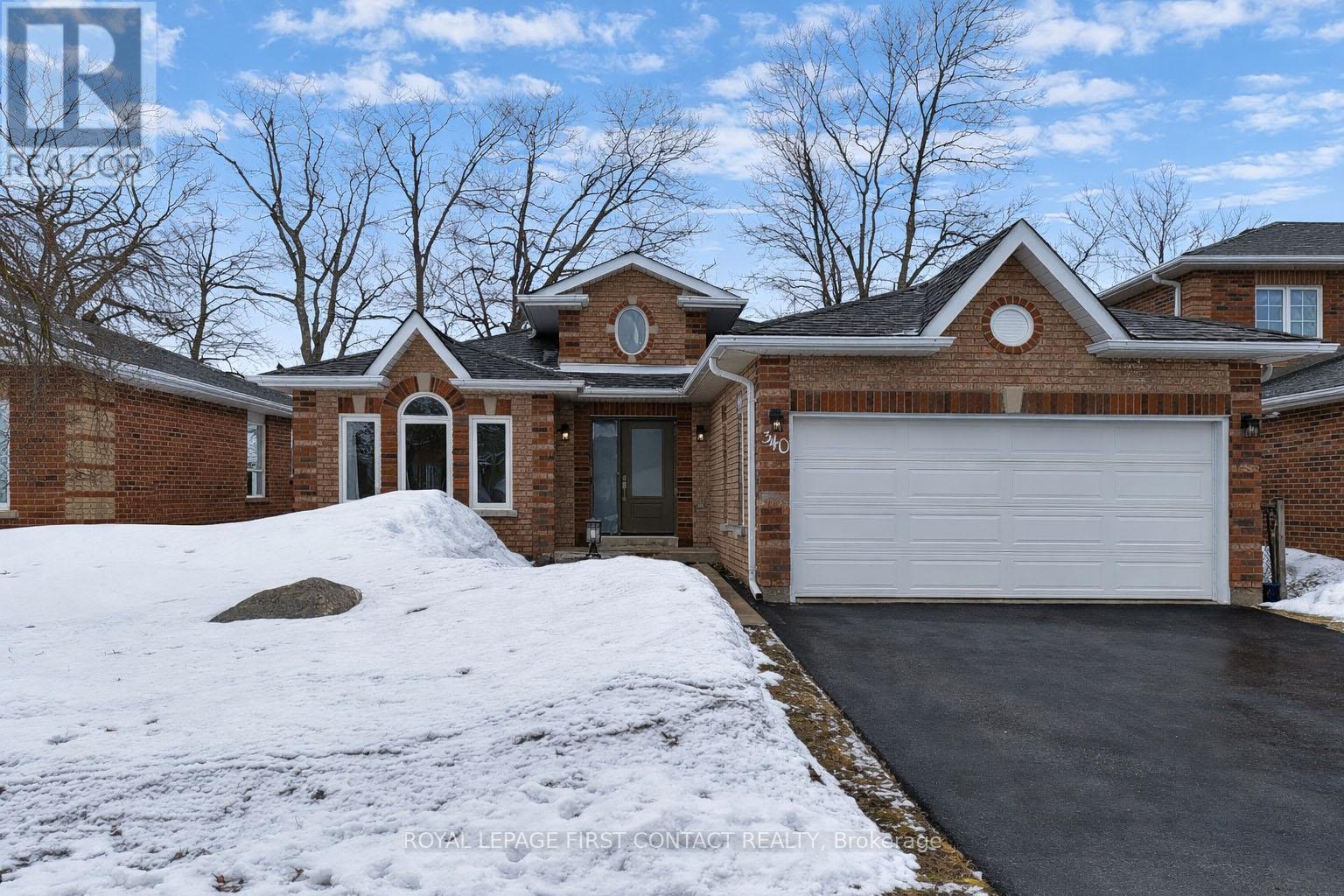 340 Livingstone Street W, Barrie (Northwest), Ontario  L4N 7C5 - Photo 2 - S12927314