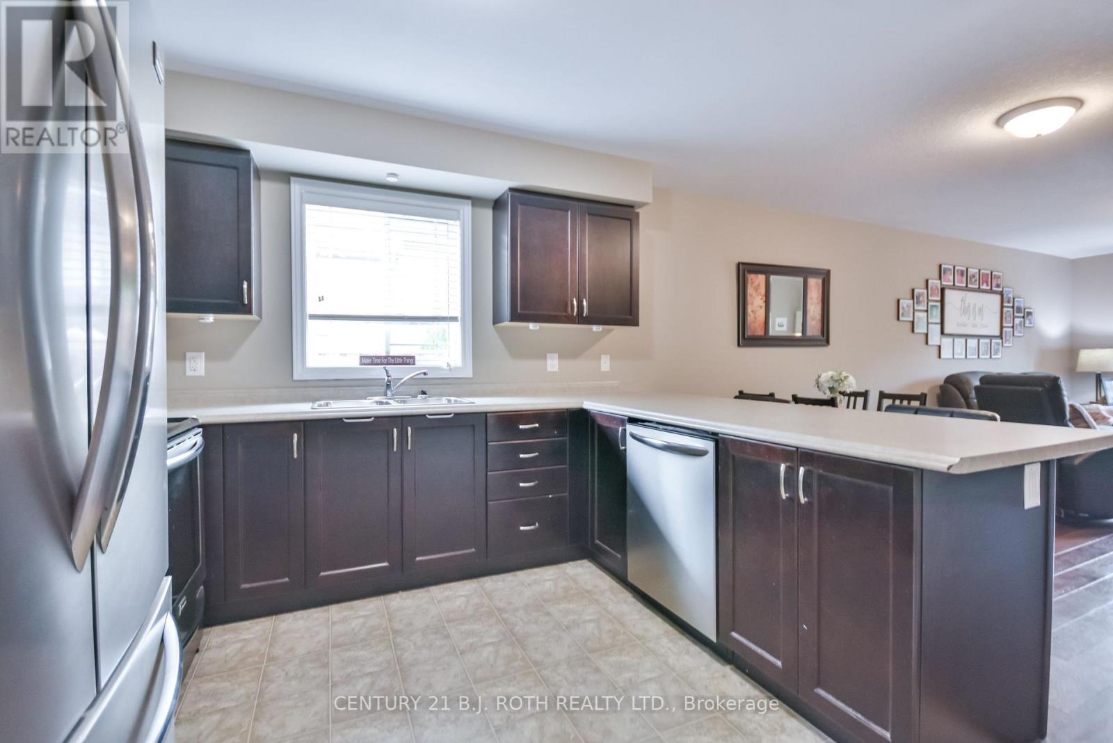 91 Lucy Lane, Orillia, Ontario  L3V 0G3 - Photo 8 - S12927340