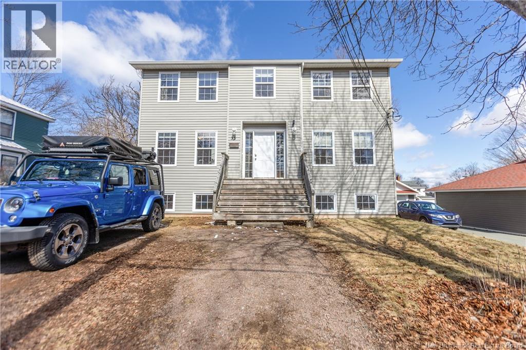 31 Charlotte Street, Sackville, New Brunswick  E4L 3T2 - Photo 2 - NB135819