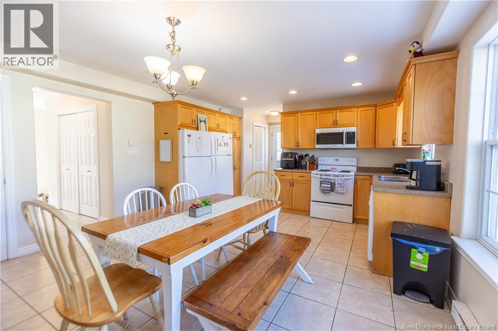 31 Charlotte Street, Sackville, New Brunswick  E4L 3T2 - Photo 7 - NB135819