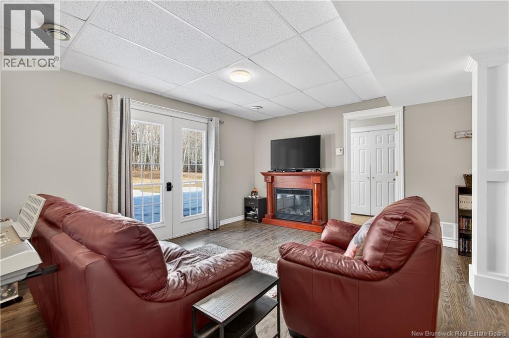 7 Wesley Street, Miramichi, New Brunswick E1V 7T2 - Photo 35 - NB135605