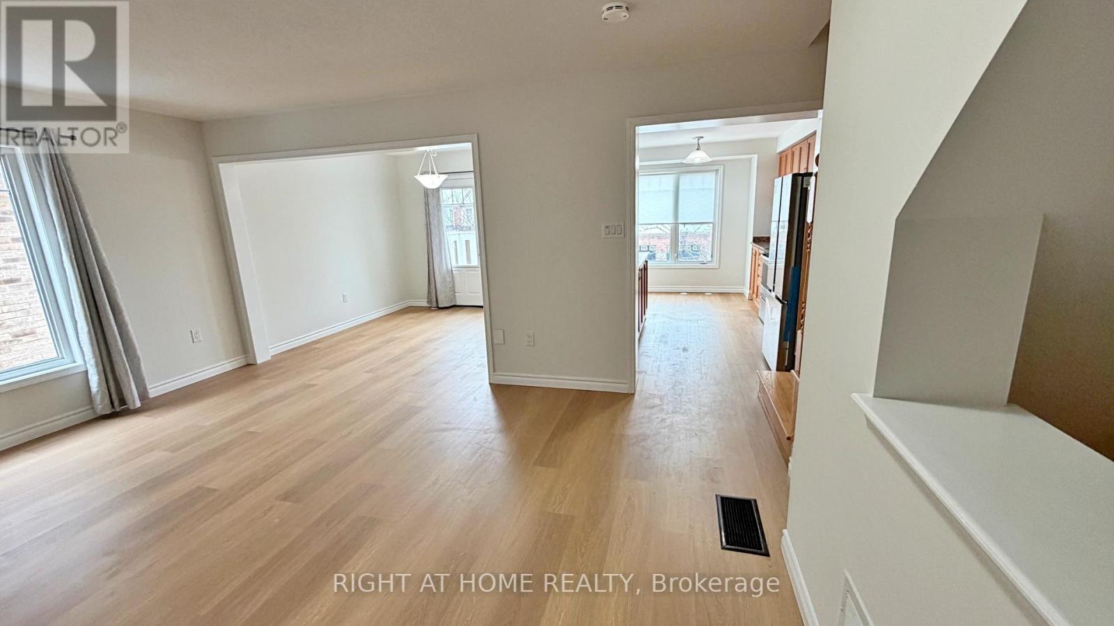 275 Woodley Crescent, Milton, Ontario  L9T 8B8 - Photo 13 - W12927282