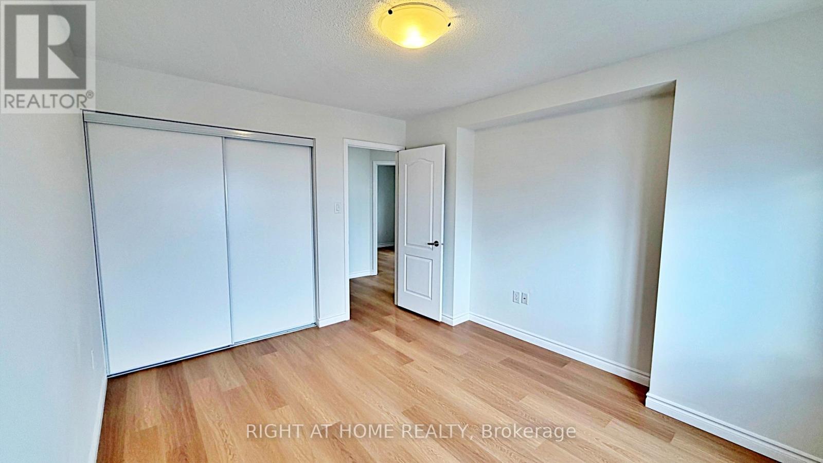 275 Woodley Crescent, Milton, Ontario  L9T 8B8 - Photo 25 - W12927282