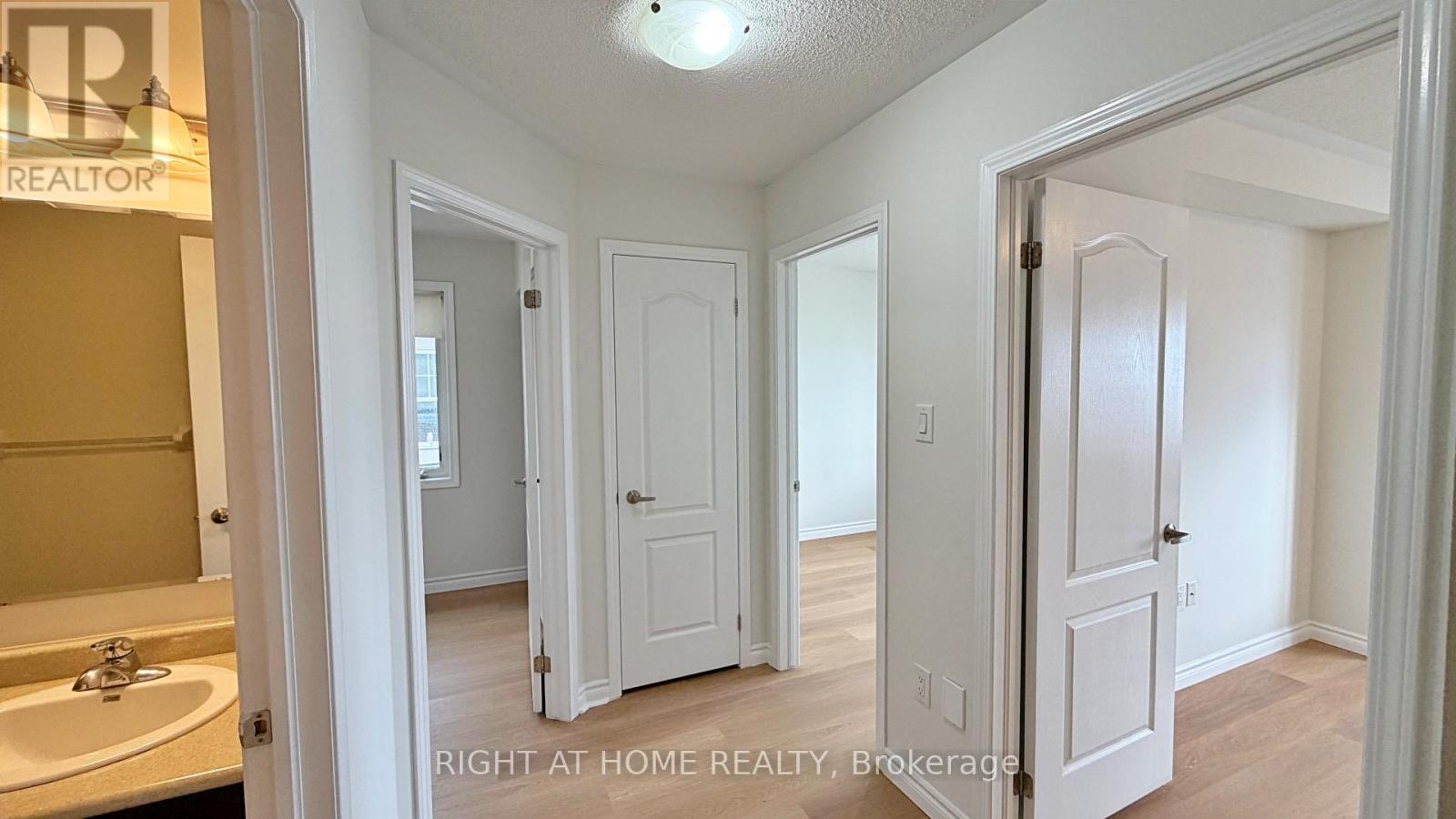 275 Woodley Crescent, Milton, Ontario  L9T 8B8 - Photo 30 - W12927282