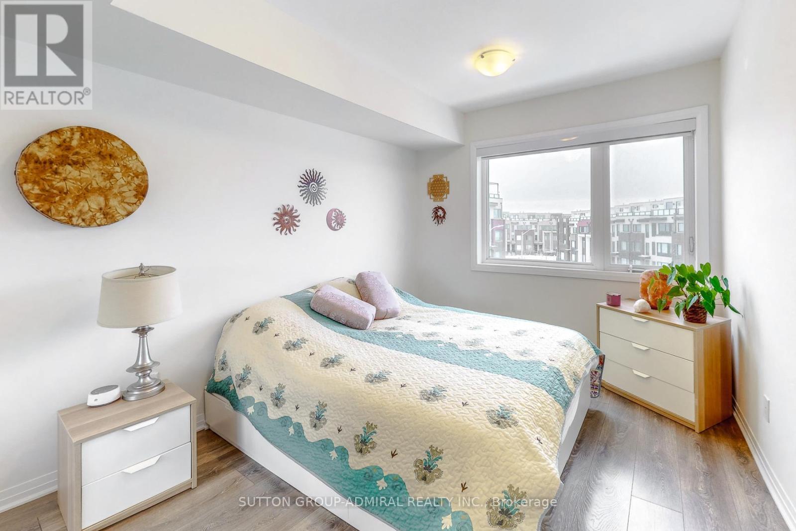 7 - 181 William Duncan Road, Toronto, Ontario  M3K 0B7 - Photo 3 - W12927298