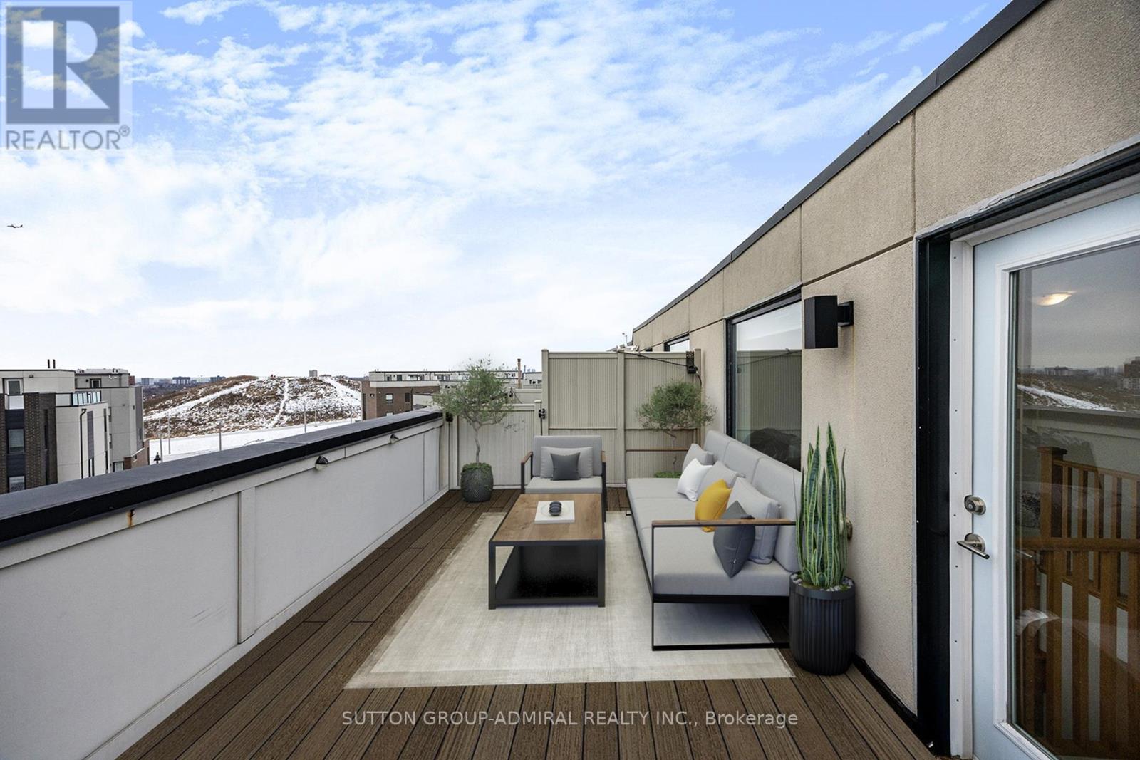 7 - 181 William Duncan Road, Toronto, Ontario  M3K 0B7 - Photo 9 - W12927298