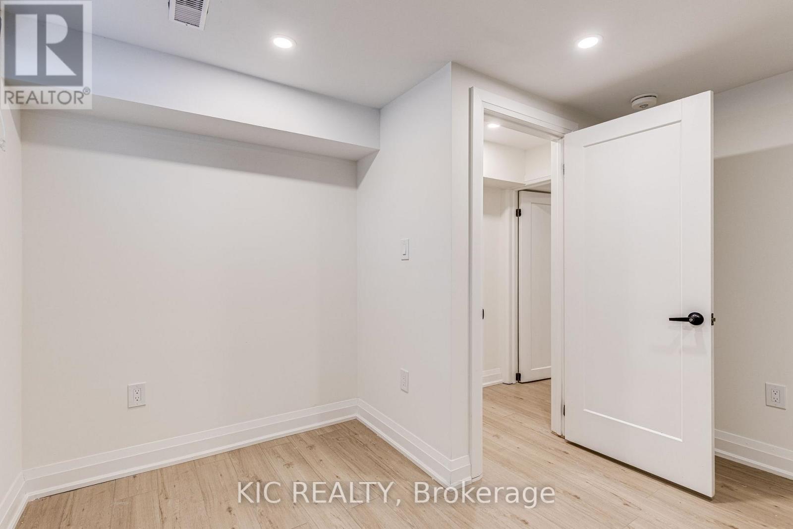 Bsment - 156 Commercial Street, Milton, Ontario  L9T 2J2 - Photo 11 - W12927362