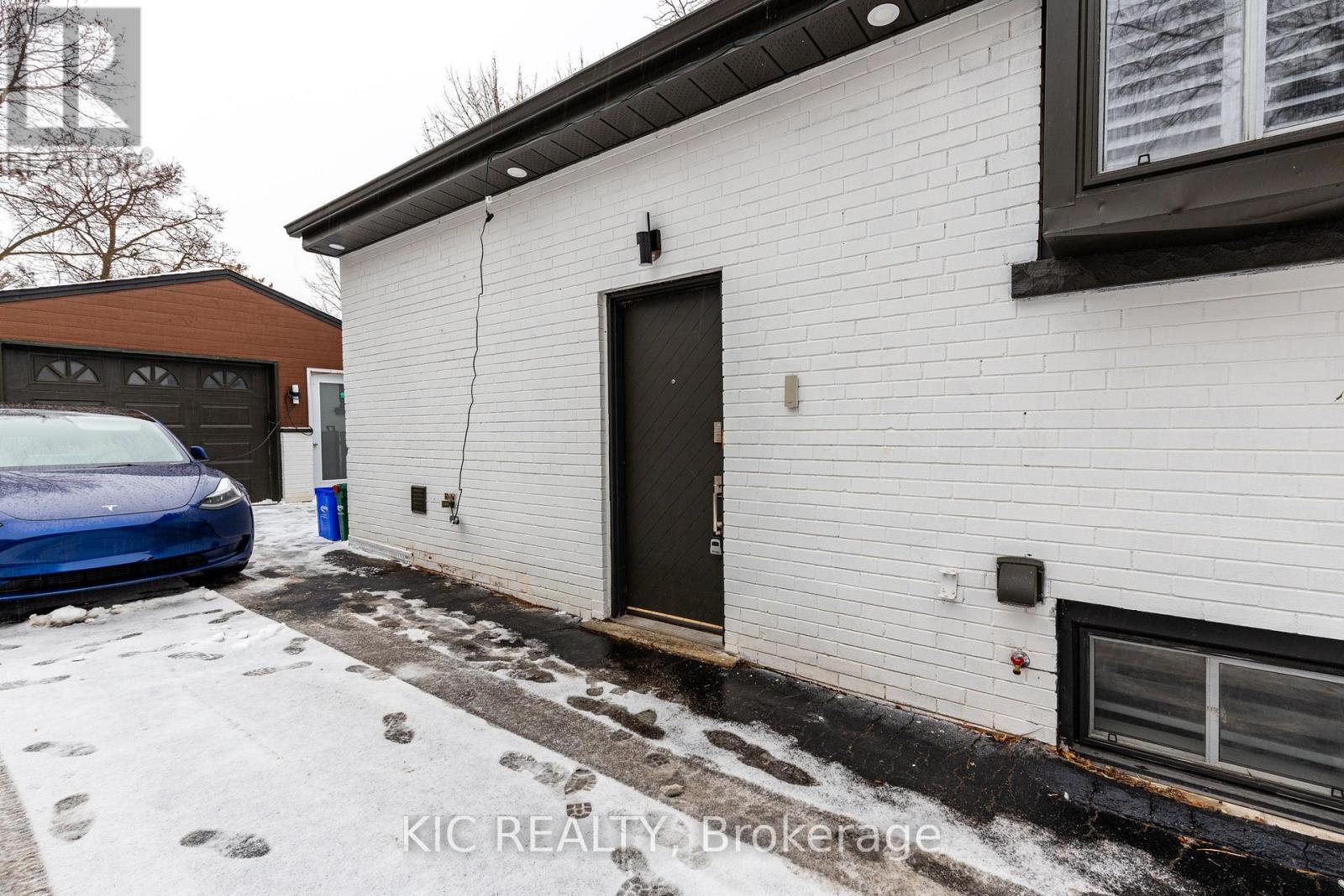 Bsment - 156 Commercial Street, Milton, Ontario  L9T 2J2 - Photo 2 - W12927362