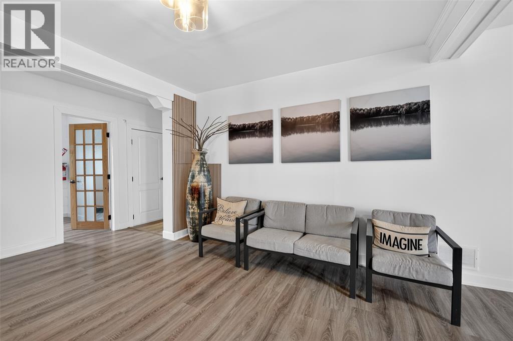 Lorem Ipsum Dolor Sit, Plympton-Wyoming, Ontario  N0N  - Photo 17 - DEMO29523778