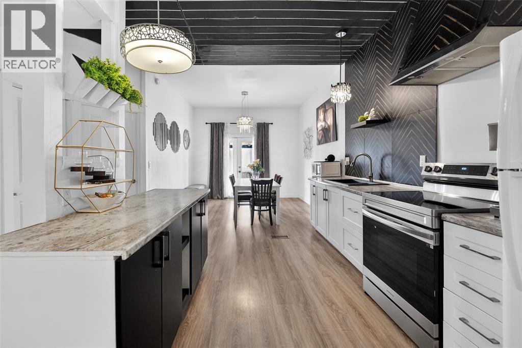 Lorem Ipsum Dolor Sit, Plympton-Wyoming, Ontario  N0N  - Photo 3 - DEMO29523778