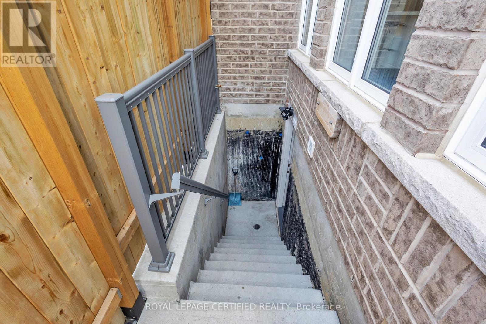 19 Rosebrugh Avenue, Cambridge, Ontario  N3H 5L5 - Photo 24 - X12927310