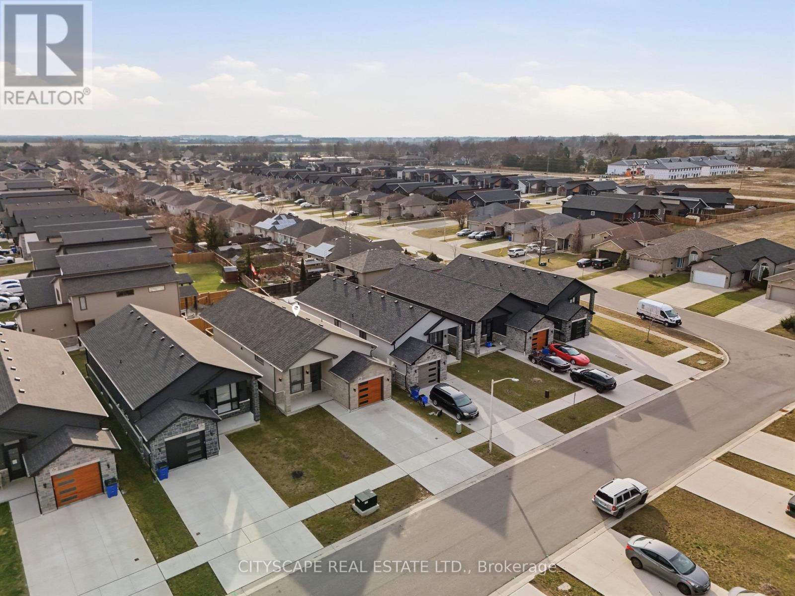 106 Ironwood Trail, Chatham-Kent (Sw), Ontario  N7M 0T3 - Photo 32 - X12927324