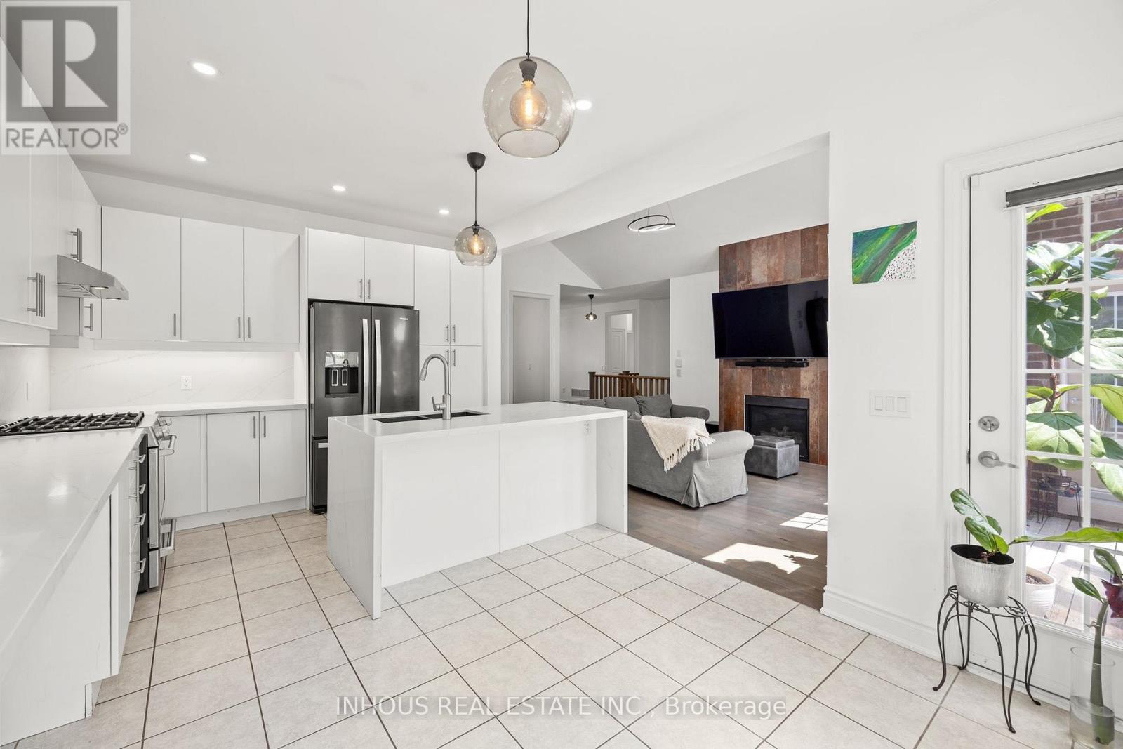 Lorem Ipsum Dolor, Shelburne, Ontario  L9V  - Photo 16 - DEMO29523785