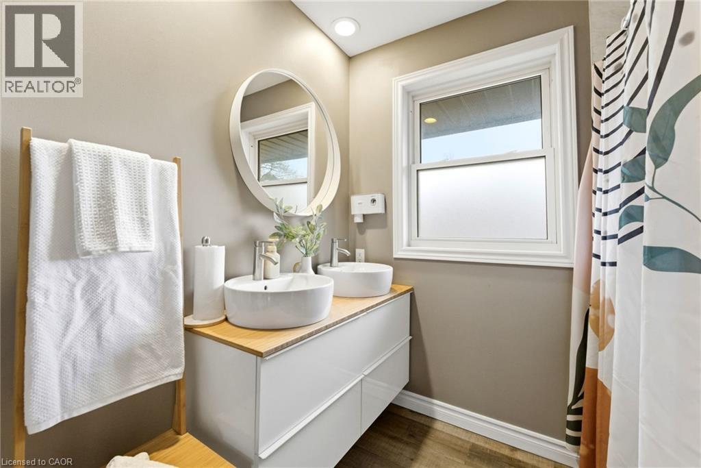 300 Stonybrook Drive, Kitchener, Ontario  N2M 4M2 - Photo 16 - 40813071