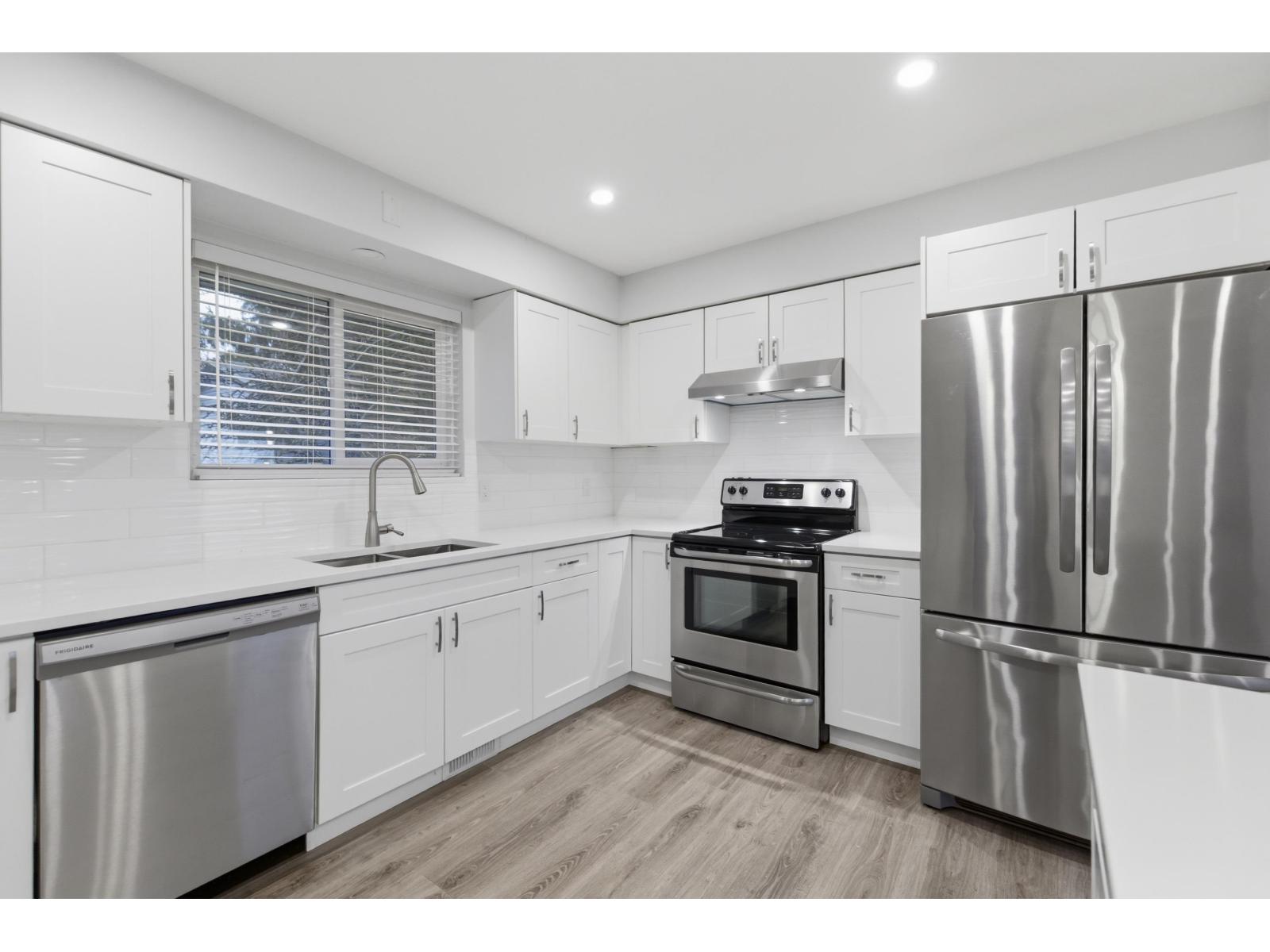 32565 Fleming Avenue, Mission, British Columbia  V2V 2G8 - Photo 10 - R3103226