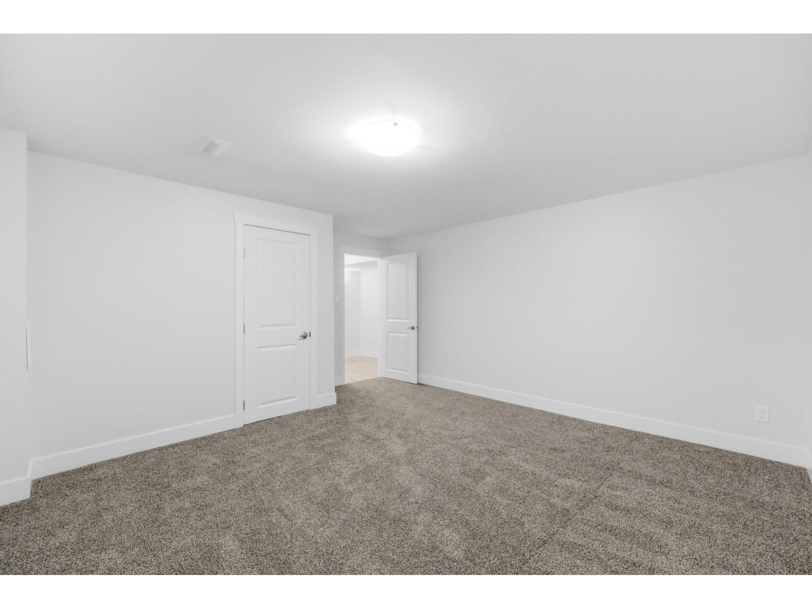 32565 Fleming Avenue, Mission, British Columbia  V2V 2G8 - Photo 27 - R3103226