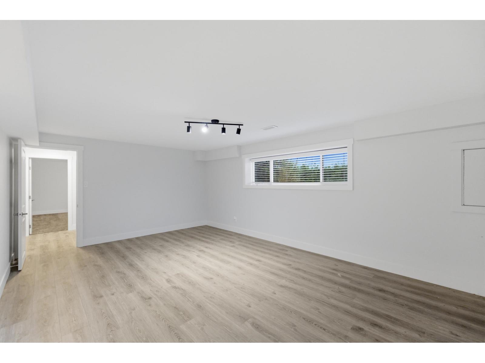 32565 Fleming Avenue, Mission, British Columbia  V2V 2G8 - Photo 24 - R3103226