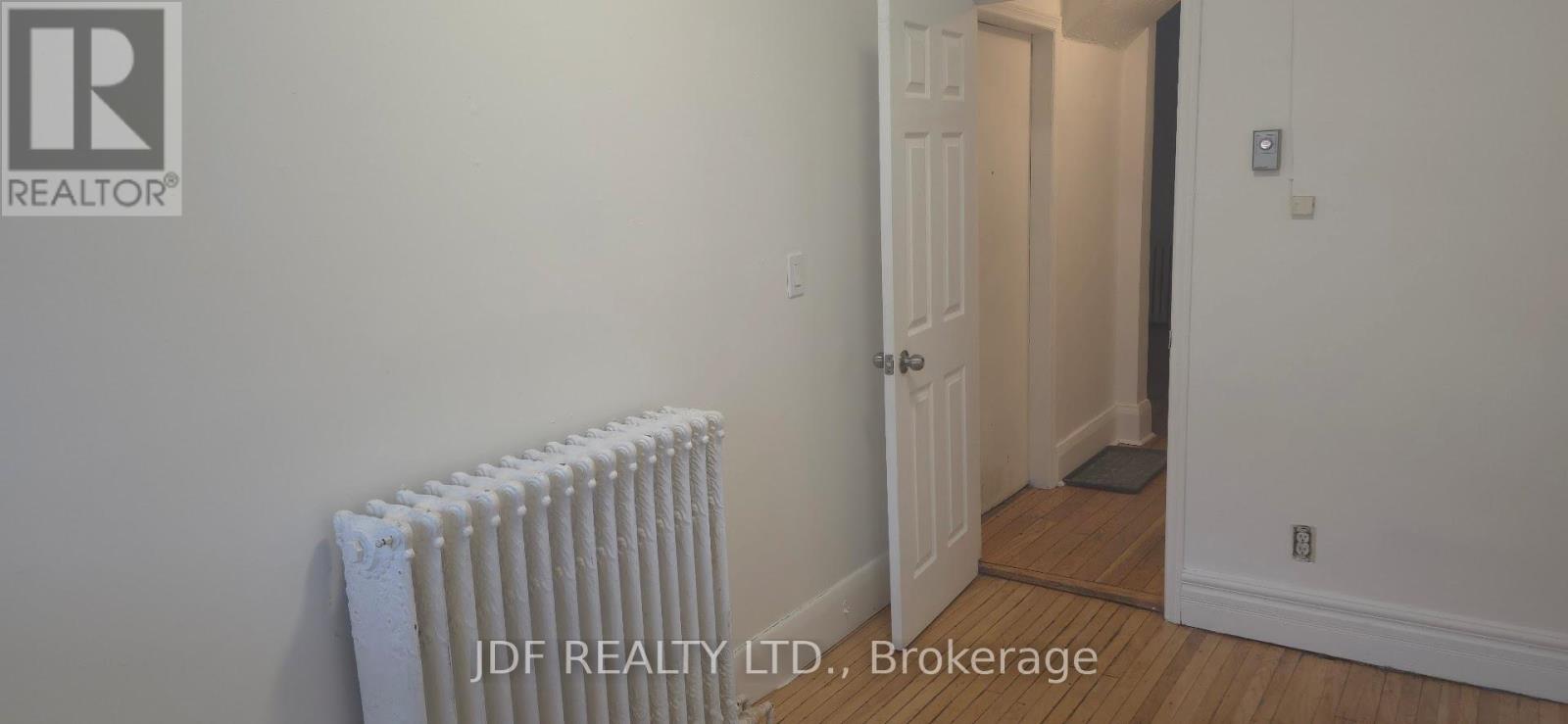 383 Lansdowne Avenue, Toronto, Ontario  M6H 3Y2 - Photo 4 - C12909846