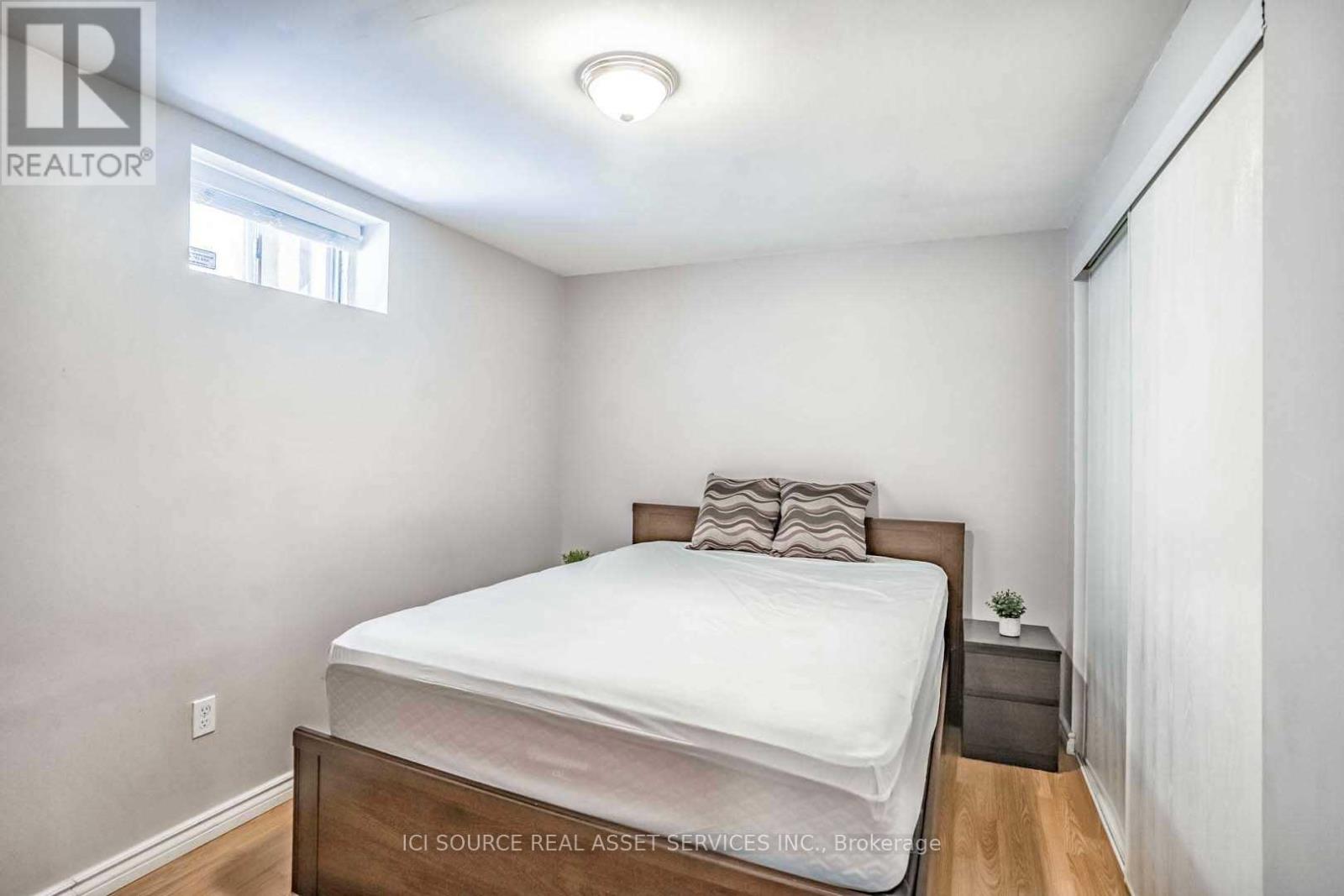 Basement - 5335 Flatford Road, Mississauga, Ontario  L5V 1P3 - Photo 10 - W12817838