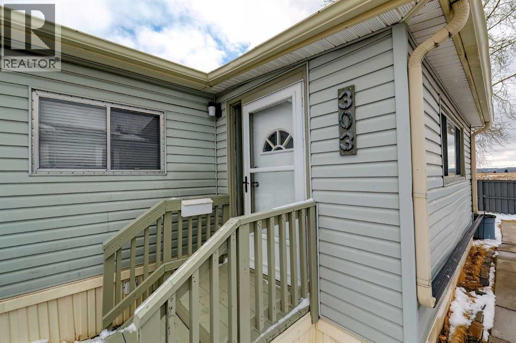 303, 99 Arbour Lake Road NW, Calgary, Alberta  T3G 4E4 - Photo 3 - A2296648