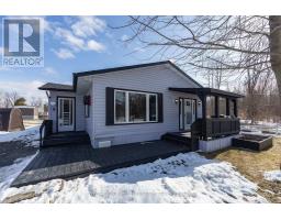 9 PATTERSON BOULEVARD, Rideau Lakes, Ontario