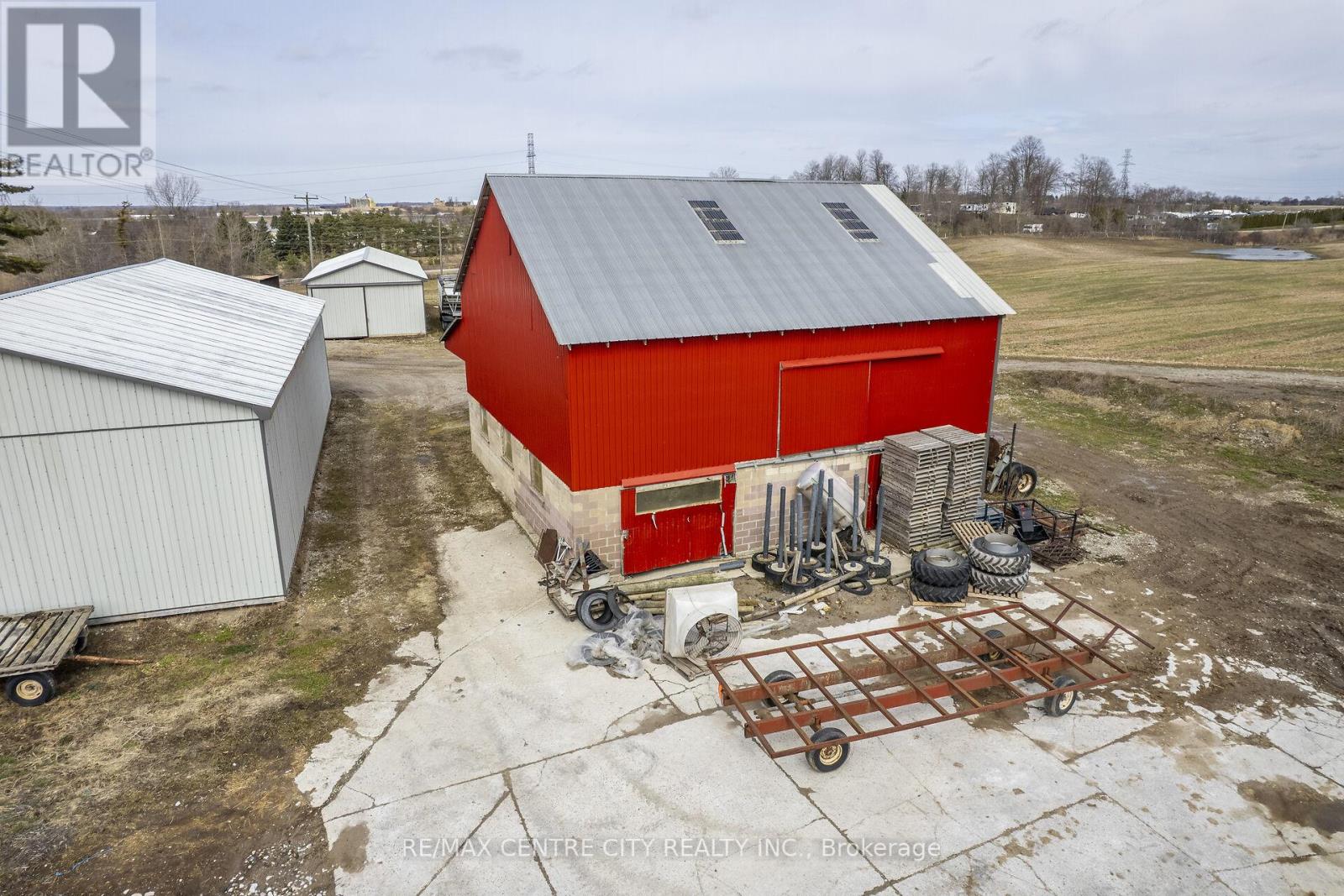 3542 Putnam Road, Thames Centre, Ontario  N0L 1V0 - Photo 13 - X12927412