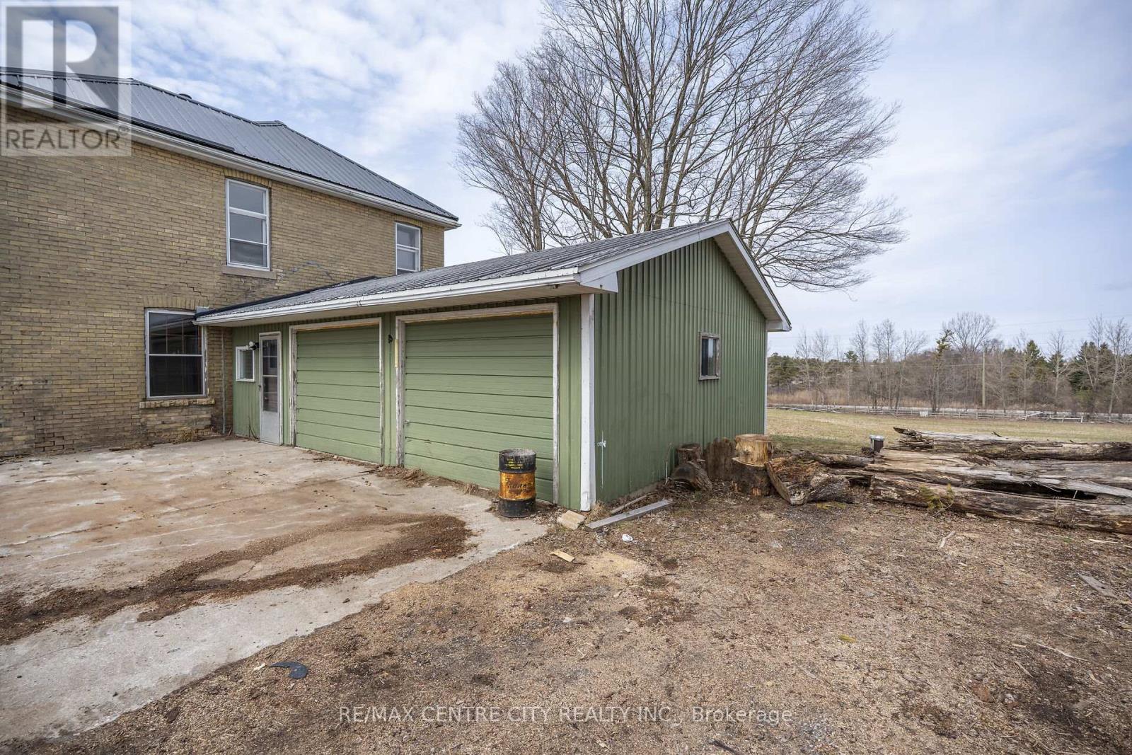 3542 Putnam Road, Thames Centre, Ontario  N0L 1V0 - Photo 27 - X12927412