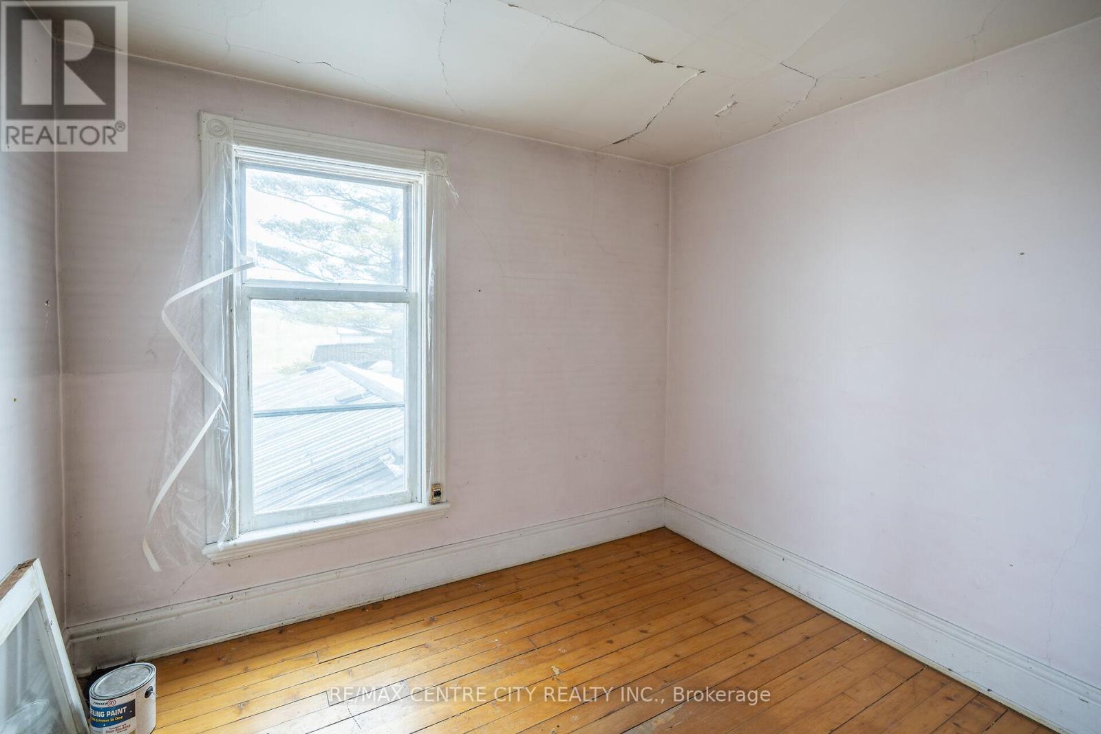 3542 Putnam Road, Thames Centre, Ontario  N0L 1V0 - Photo 37 - X12927412