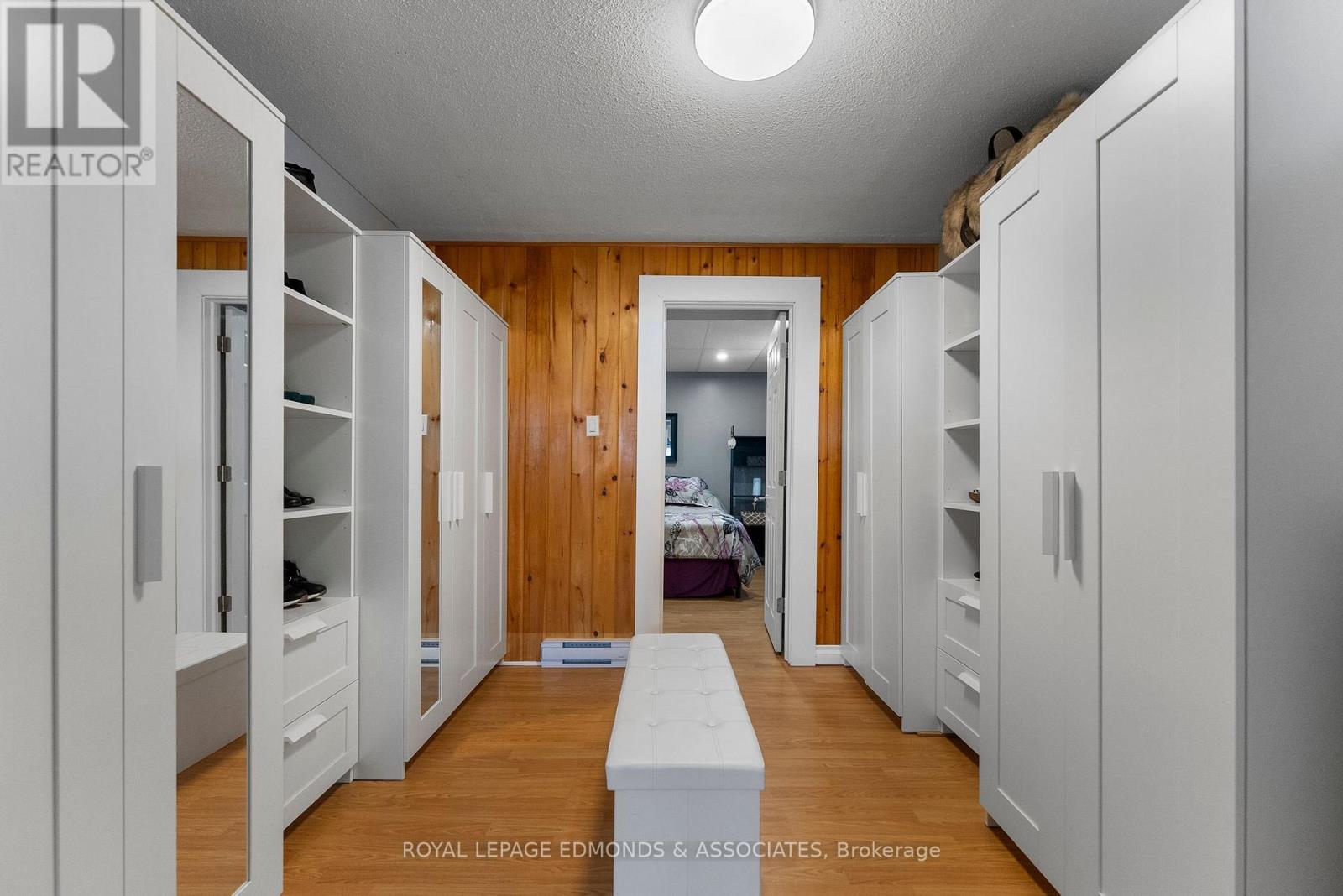 95 Spruce Street E, Petawawa, Ontario  K8H 3H7 - Photo 24 - X12927428