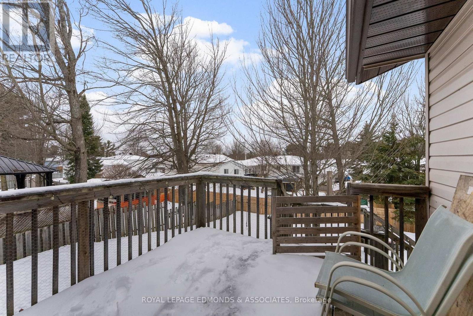 95 Spruce Street E, Petawawa, Ontario  K8H 3H7 - Photo 29 - X12927428