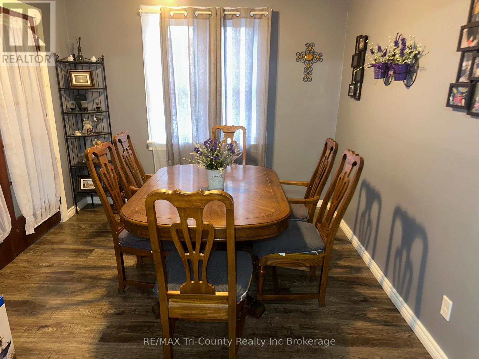 34 George Street N, Norfolk, Ontario  N0E 1G0 - Photo 11 - X12927416