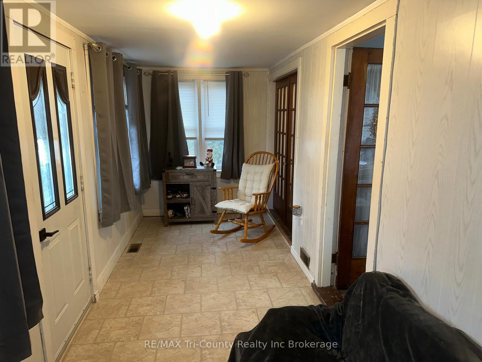 34 George Street N, Norfolk, Ontario  N0E 1G0 - Photo 13 - X12927416