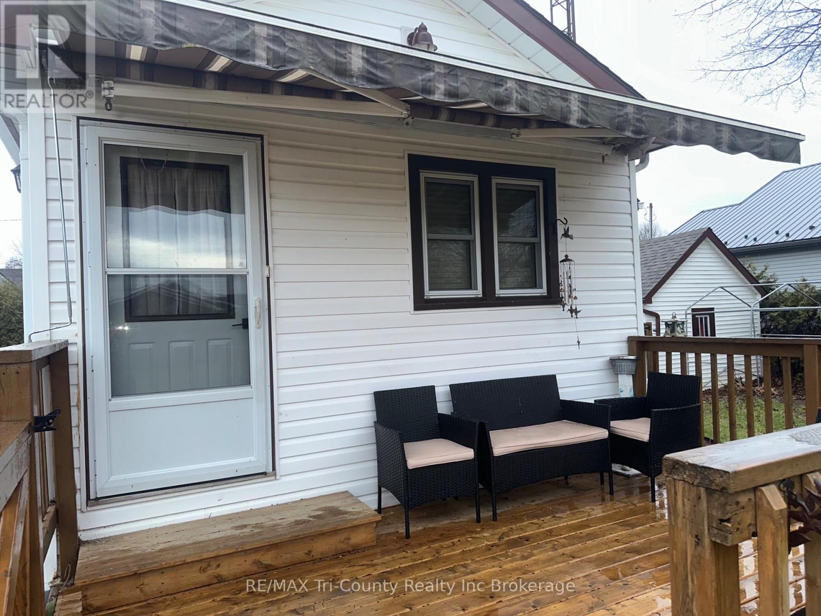 34 George Street N, Norfolk, Ontario  N0E 1G0 - Photo 23 - X12927416