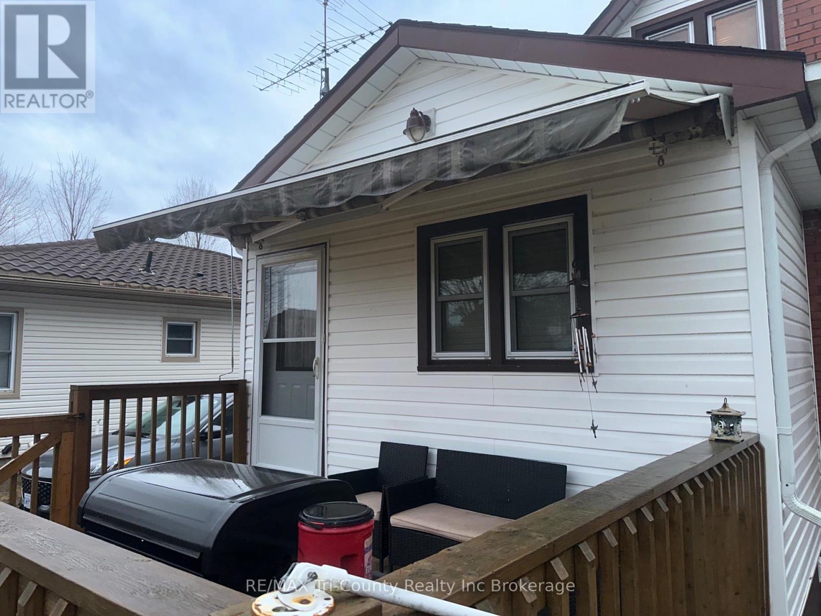 34 George Street N, Norfolk, Ontario  N0E 1G0 - Photo 24 - X12927416