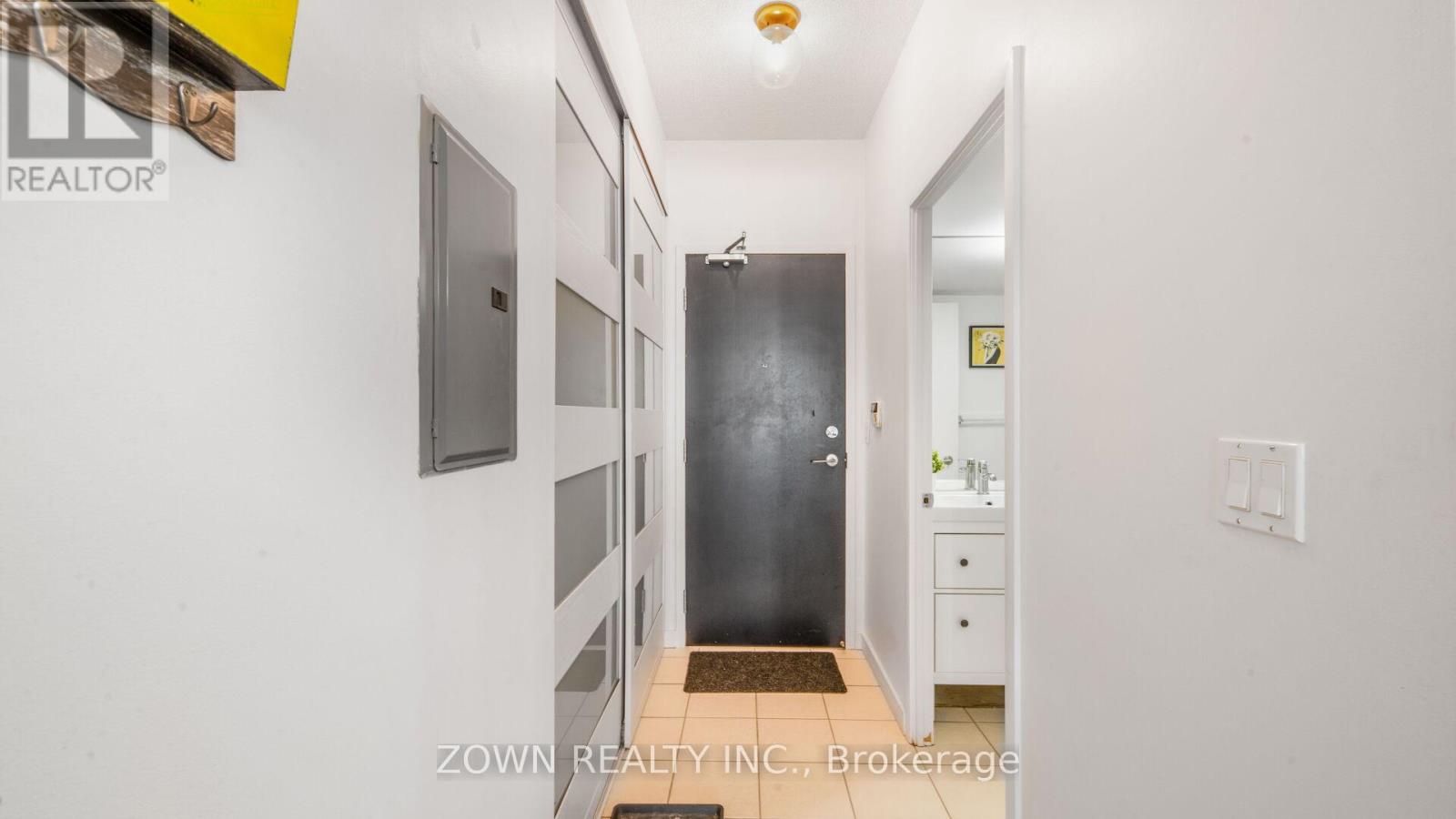 220 - 231 Fort York Boulevard, Toronto, Ontario  M5V 1B2 - Photo 12 - C12927414