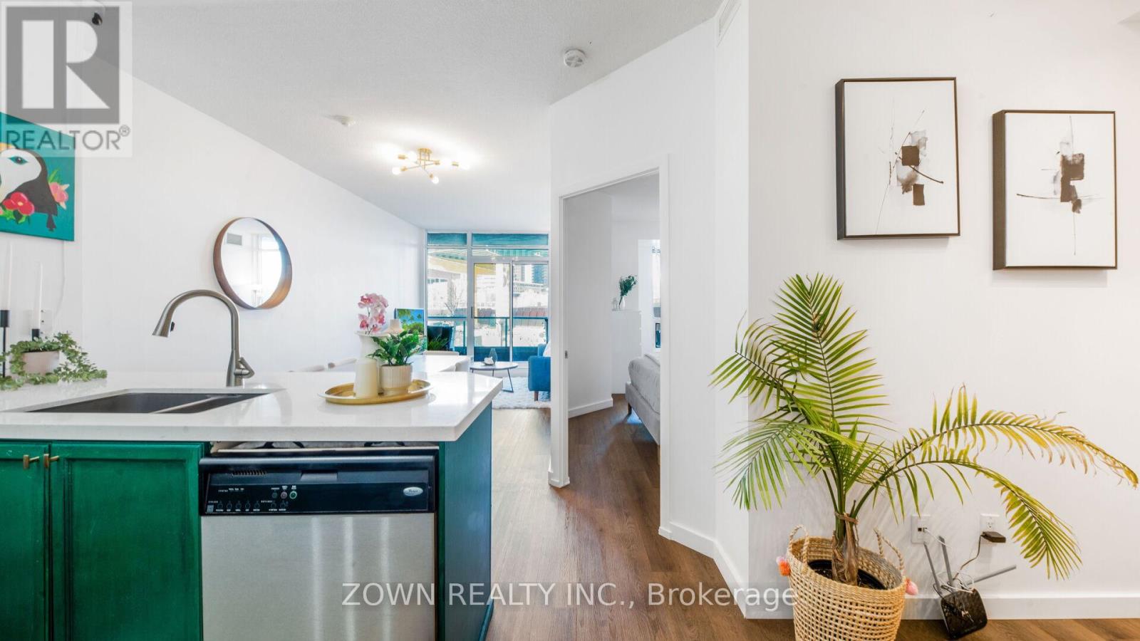 220 - 231 Fort York Boulevard, Toronto, Ontario  M5V 1B2 - Photo 24 - C12927414