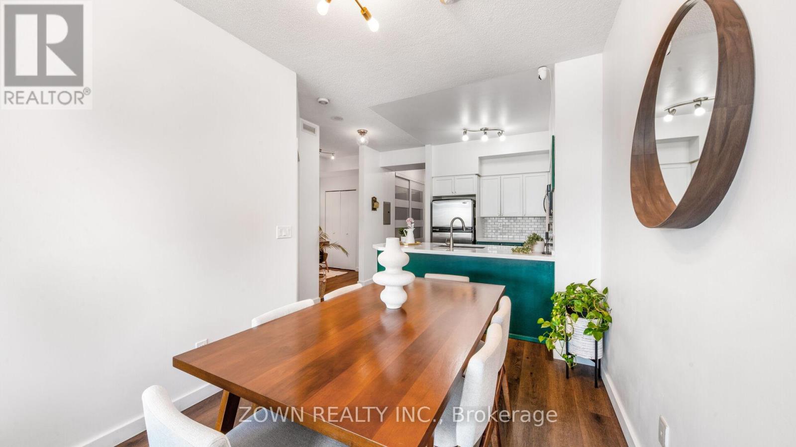 220 - 231 Fort York Boulevard, Toronto, Ontario  M5V 1B2 - Photo 33 - C12927414